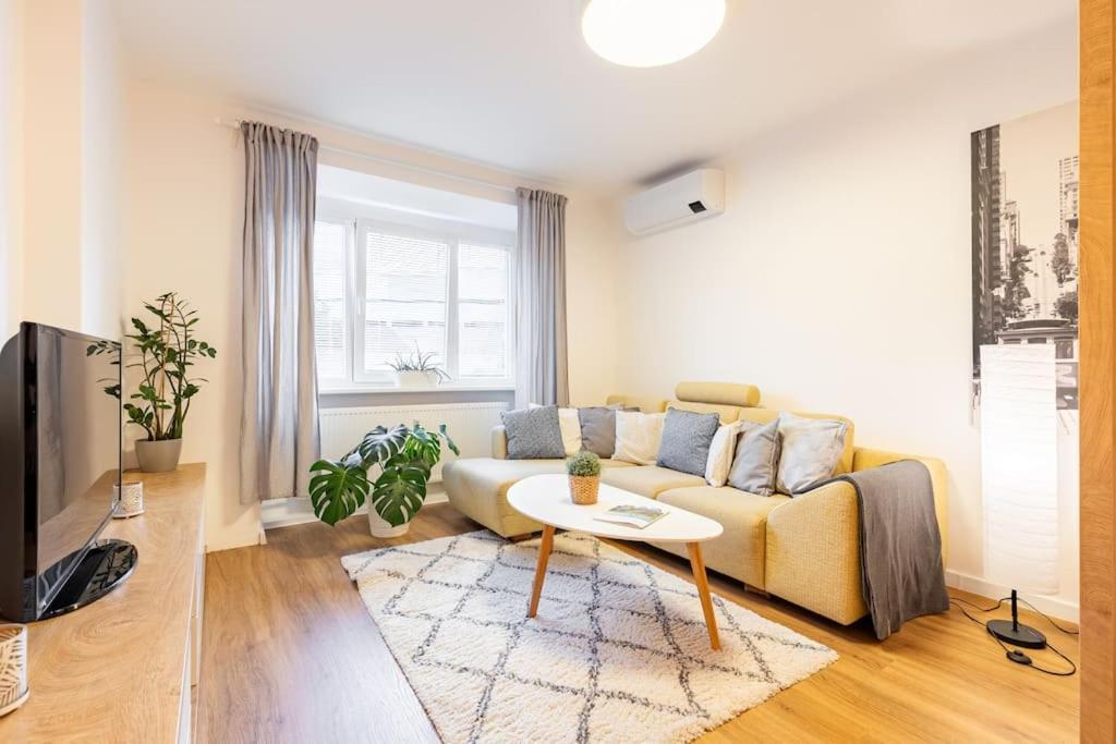 Bnb Slovakia Nivy Bliss Retreat Μπρατισλάβα Εξωτερικό φωτογραφία